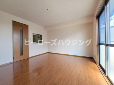 【居間・リビング】 | オーク玉田