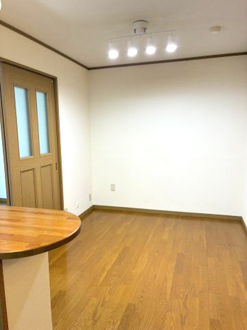 エスポワール出来島の居間・リビング