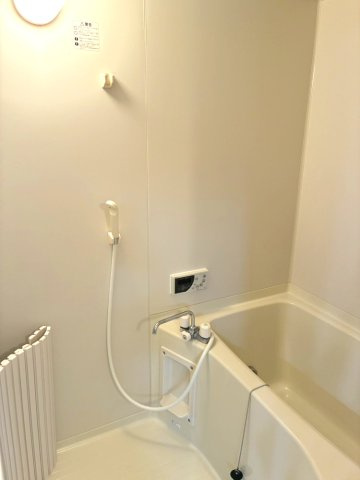 エスポワール出来島の浴室