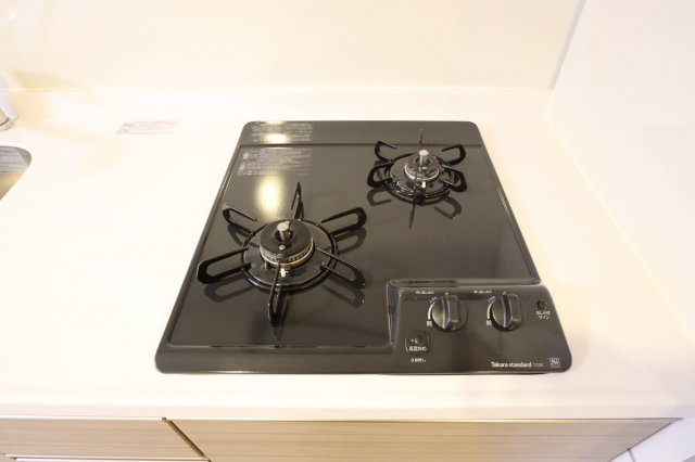 クレストコート靭公園のキッチン|2口ガスコンロ