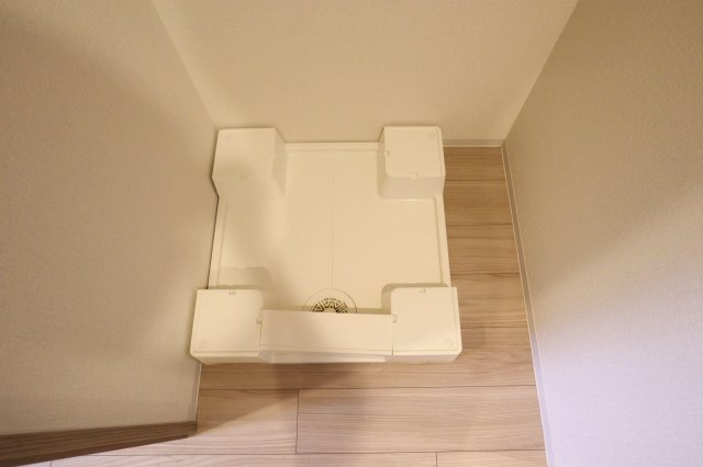 クレストコート靭公園の設備|洗濯機置場