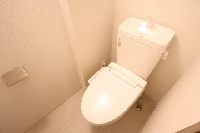 クレストコート靭公園のトイレ