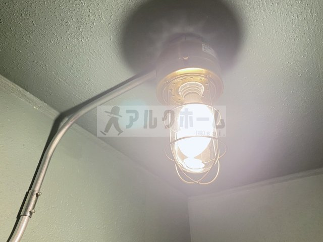 シャトールメールのその他|こんな照明にも