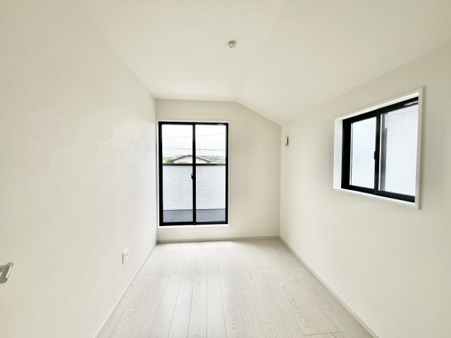 庭代台2期2号棟の洋室