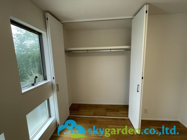 鎌倉市七里ガ浜2丁目　中古戸建の収納|小物を収納するのに便利です