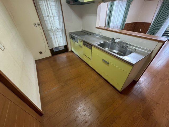 香取郡神崎町藤の台　中古戸建のキッチン