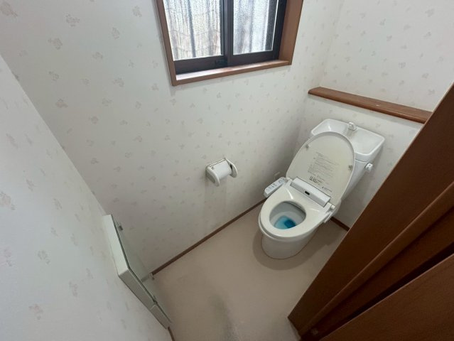 香取郡神崎町藤の台　中古戸建のトイレ
