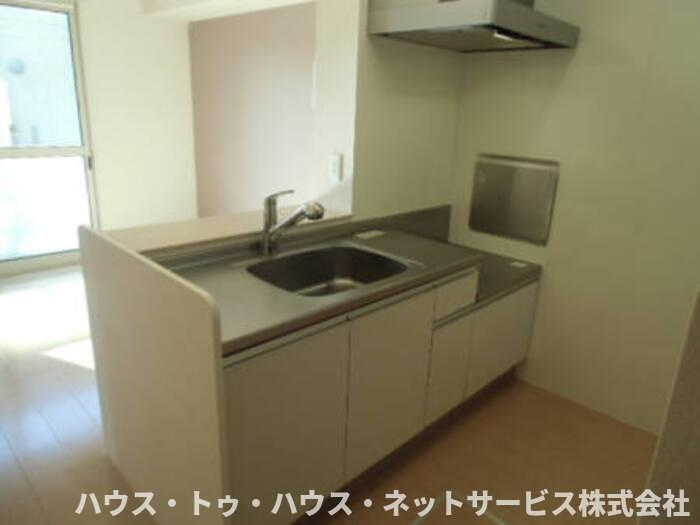 メルベーユおおたかの森　1号棟のキッチン