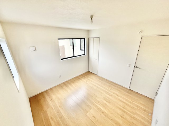 庭代台1期1号棟の洋室