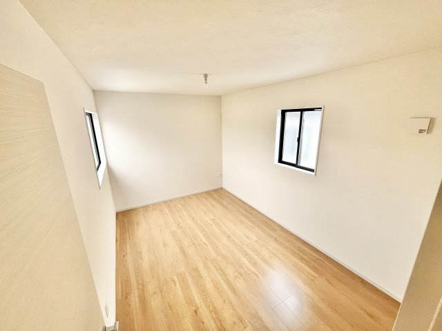 庭代台1期1号棟の洋室