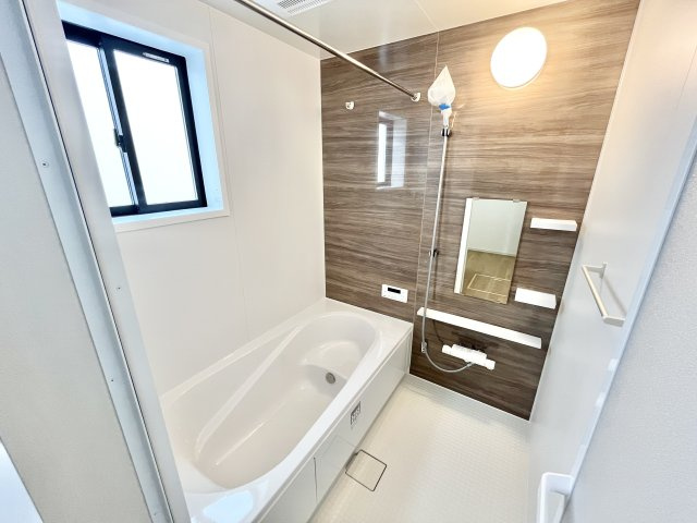庭代台1期1号棟の浴室