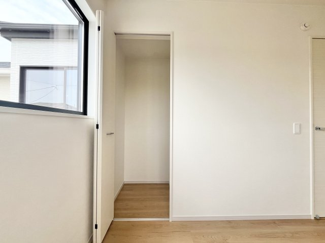 庭代台1期1号棟の収納