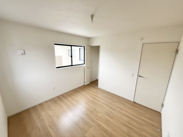 庭代台1期1号棟の洋室