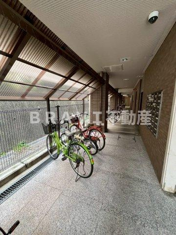 センエイ谷四　BRAVI不動産のその他共用部分|【センエイ谷四】駐輪場です