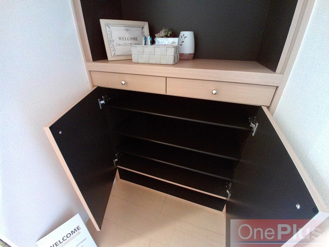 ローズコート芦屋の収納|シューズボックス