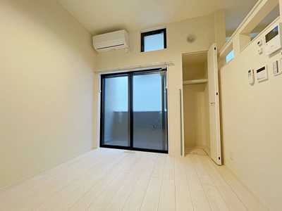 【居間・リビング】 | ルキシオン名古屋南【名古屋市賃貸・ロフト付】