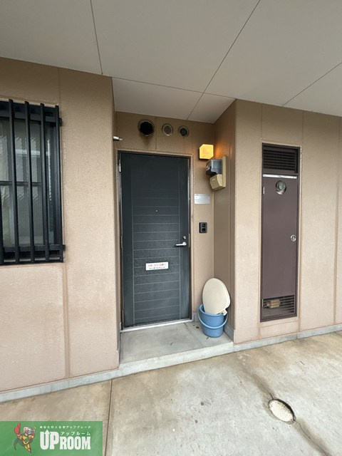 リンピア増田の玄関