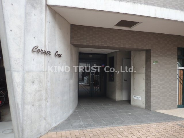 フジテラス南森町のエントランス|ゆとりのあるエントランスです