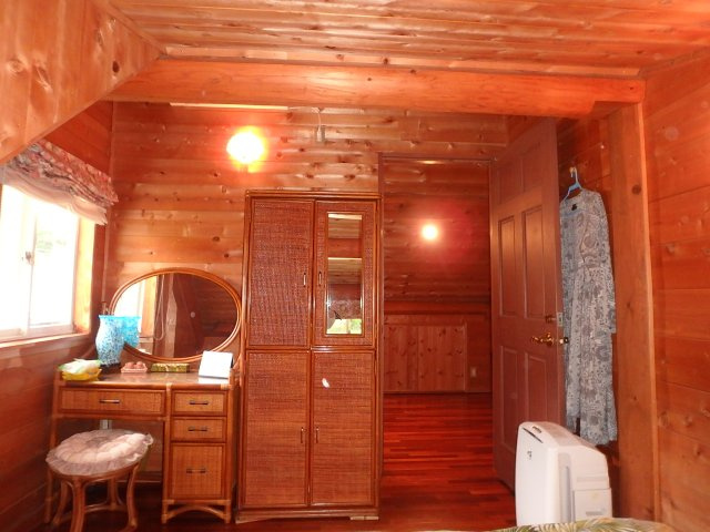 S1720H　吉佐美ログハウスの洋室