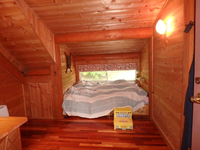 S1720H　吉佐美ログハウスの洋室