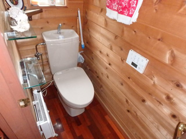 S1720H　吉佐美ログハウスのトイレ