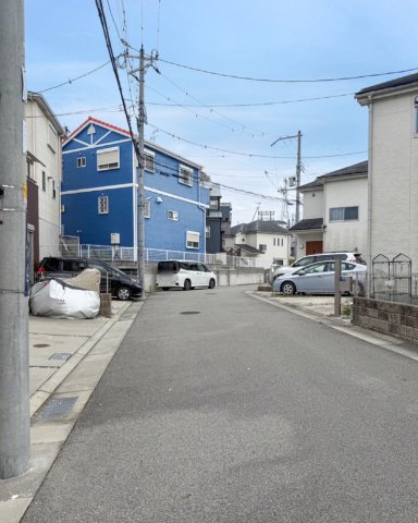 【前面道路含む現地写真】の画像