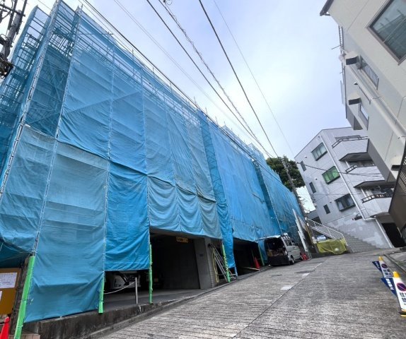 ヴァルコート長津田の外観|ただいま大規模修繕工事中