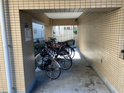 ハイタウン梅屋敷