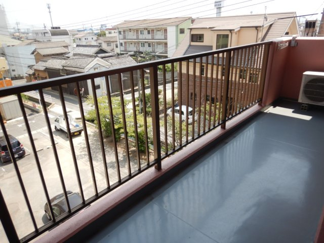 ネクスト倉田　西館のバルコニー|岡山市中区倉田　ネクスト倉田西館　3LDK　バルコニー