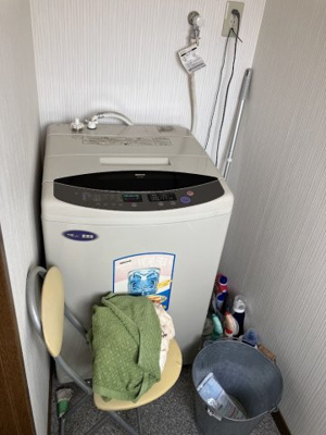 【設備】 | 淡路市江井　別荘用中古住宅　 | 洗濯機置場画像