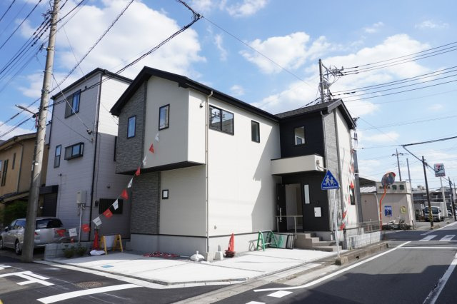 草加市北谷2丁目 新築分譲住宅の外観