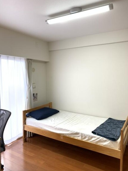 グラン・コート西京極Ⅱの洋室