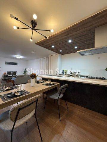 【居間・リビング】