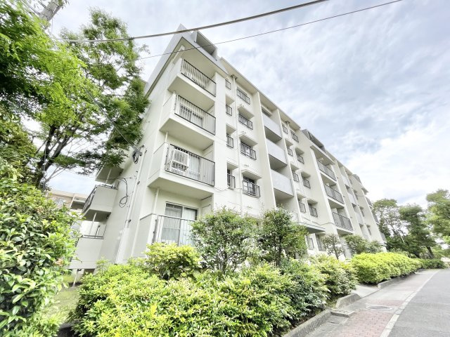 グリーンヒル光善寺住宅　第一号棟