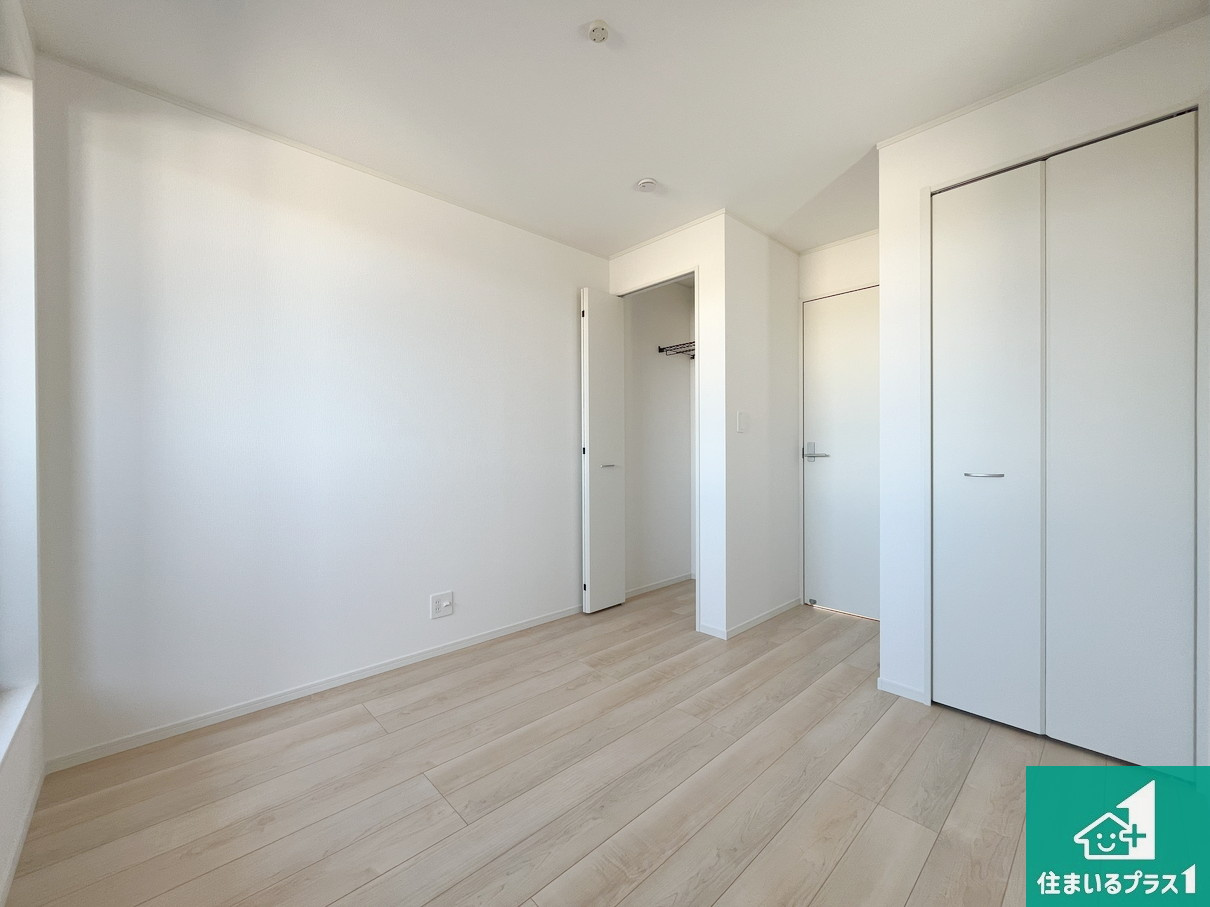 姫路市西庄　第6期　新築一戸建ての洋室|シンプルな洋室は、自分好みのインテリアが楽しめます♪ご家族とインテリアや家具を選びに行くのは新築購入時の醍醐味の一つです。ぜひお楽しみください♪