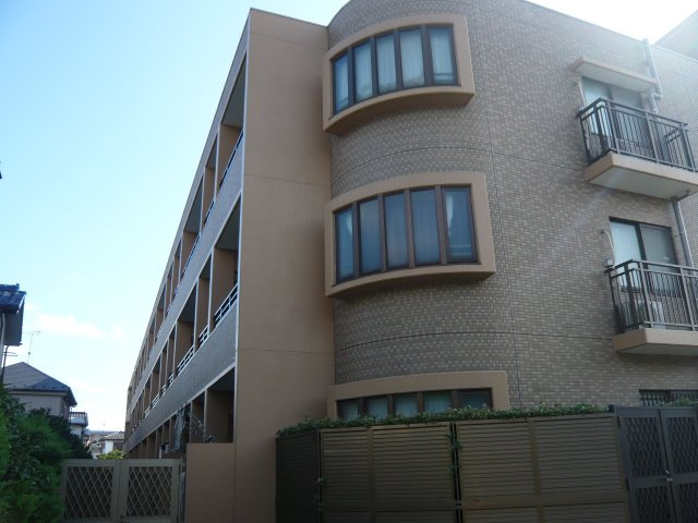 レクセルマンション狭山ヶ丘の外観