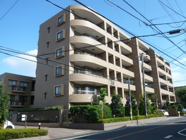 レクセルマンション狭山ヶ丘の外観