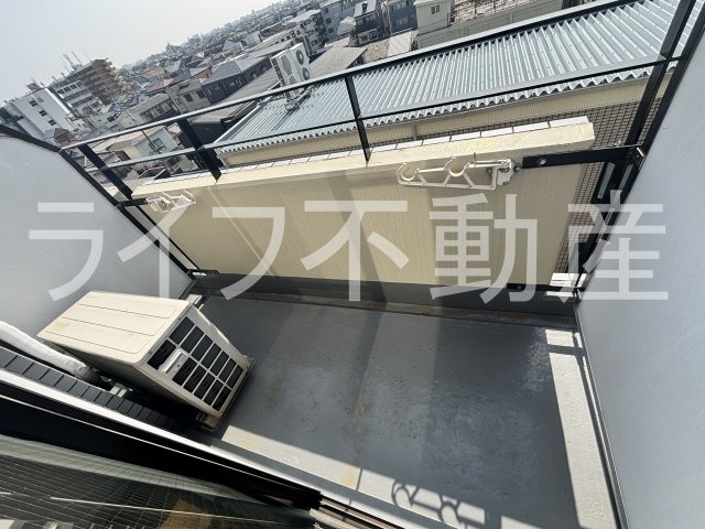 ウィンライフ近大前のバルコニー|落ち着いた時間を過ごせるバルコニーです