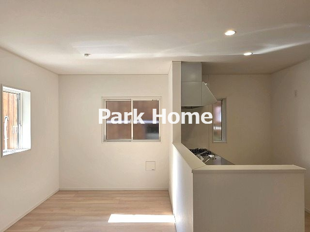 高知市薊野南町 -１号棟-新築戸建てのキッチン