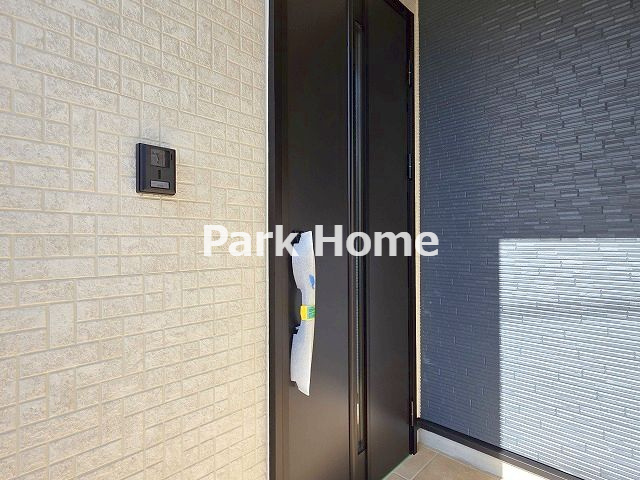 高知市薊野南町 -１号棟-新築戸建ての玄関