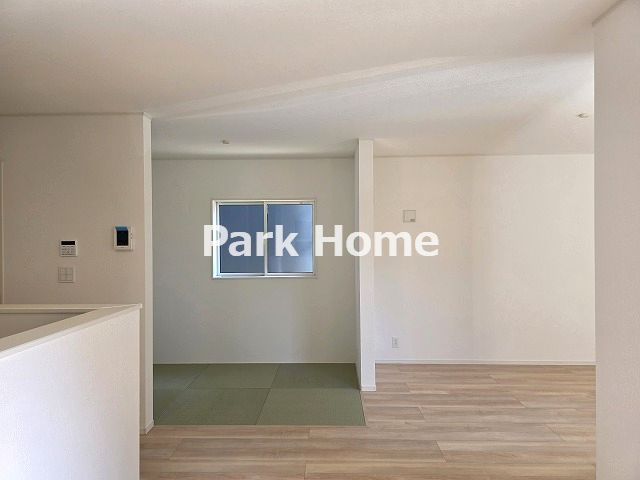 高知市薊野南町 -１号棟-新築戸建ての居間・リビング