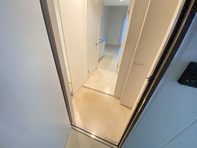 【玄関】 | ルミエール・フジ