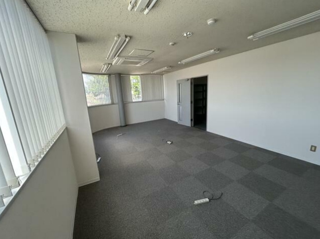 ロマネビルの内装