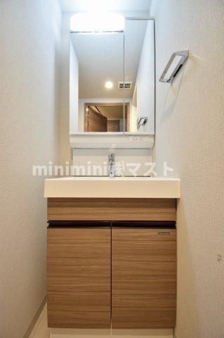 ミラージュパレス玉造デフィの洗面所