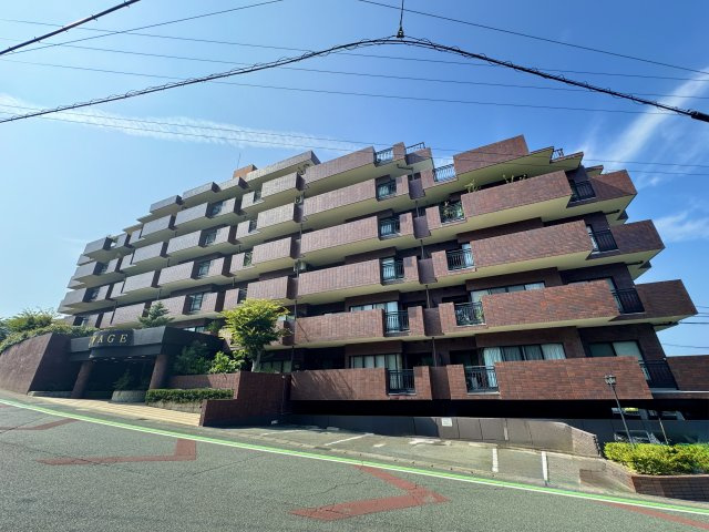 リヴァージュ高林の外観|落ち着きのある高級感溢れる外観！
