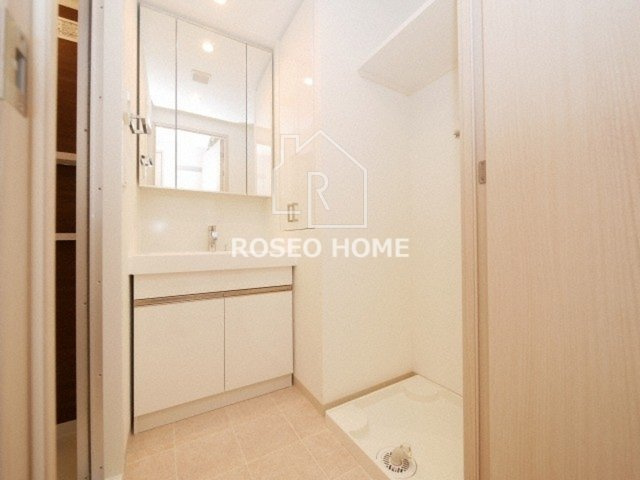 ジオエント新町の洗面所