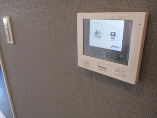 【セキュリティ】 | フェリスメゾン嘉真－MIHARA・LEBEN－