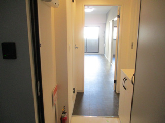 【玄関】 | フェリスメゾン嘉真－MIHARA・LEBEN－