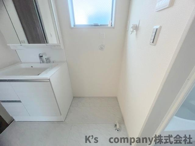 茅ヶ崎市松浪2丁目　新築戸建　3号棟のその他|洗濯機スペース◇