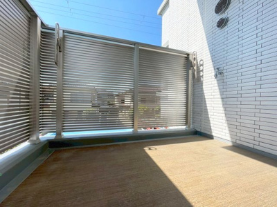 【バルコニー】 | マニフィーク北桜塚